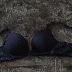 Victoria Secret 32A